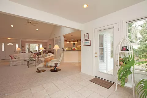 126 Pine Needle Dr, Hampstead, NC 28443 photo 11