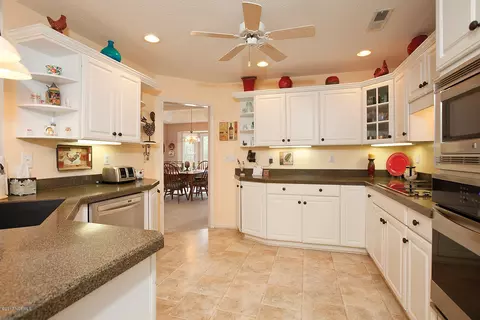126 Pine Needle Dr, Hampstead, NC 28443 photo 13