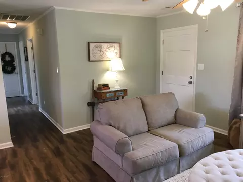 426 Masters Ln, Hampstead, NC 28443 photo 3