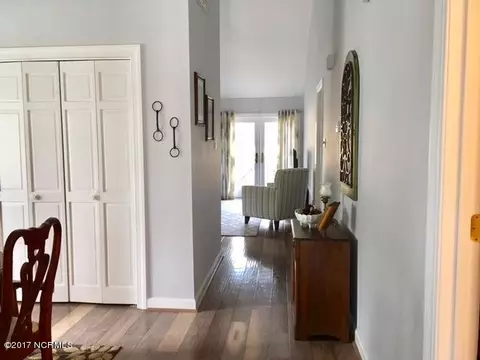 2208 Paddock Dr, Kinston, NC 28504 photo 9