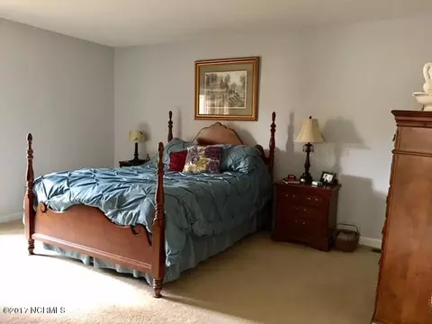 2208 Paddock Dr, Kinston, NC 28504 photo 17