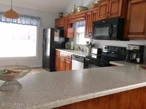 2208 Paddock Dr, Kinston, NC 28504 photo 5