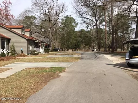 2208 Paddock Dr, Kinston, NC 28504 photo 19