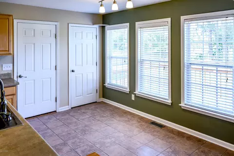 247 E Ivybridge Dr, Hubert, NC 28539 photo 15