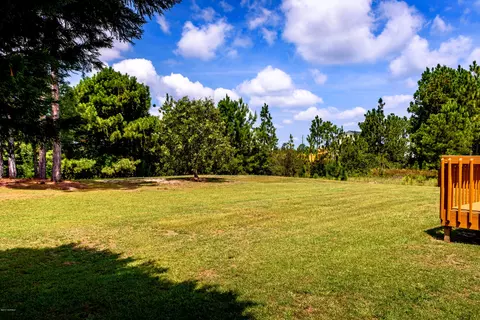 247 E Ivybridge Dr, Hubert, NC 28539 photo 4
