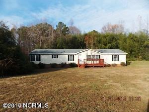 100 Ridgewood Dr, Middlesex, NC 27557 photo 1