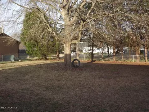 306 Riggs Rd, Hubert, NC 28539 photo 23