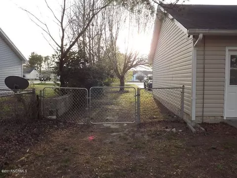 306 Riggs Rd, Hubert, NC 28539 photo 28
