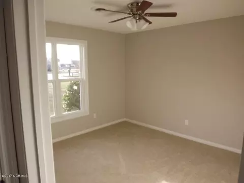 306 Riggs Rd, Hubert, NC 28539 photo 16