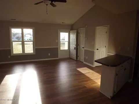 306 Riggs Rd, Hubert, NC 28539 photo 10