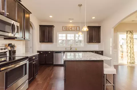 98 E Bailey Ln, Hampstead, NC 28443 photo 11