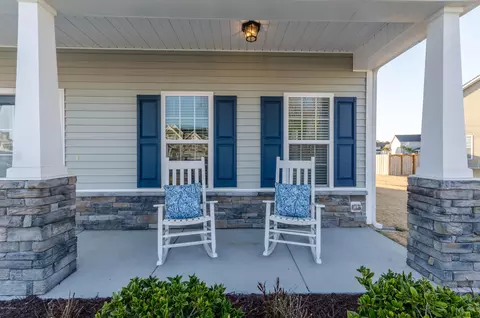 98 E Bailey Ln, Hampstead, NC 28443 photo 4