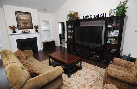467 Landsdowne Cir, Hampstead, NC 28443 photo 12