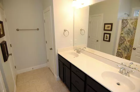 467 Landsdowne Cir, Hampstead, NC 28443 photo 17