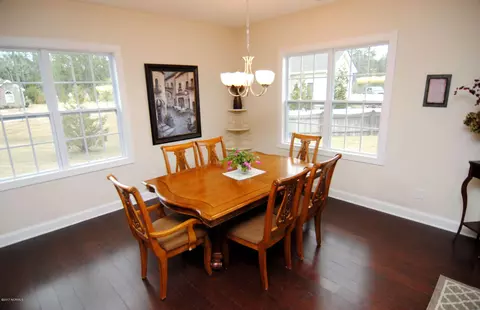 467 Landsdowne Cir, Hampstead, NC 28443 photo 10