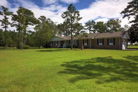 362 Stacy Loop Rd, Stacy, NC 28581 photo 4