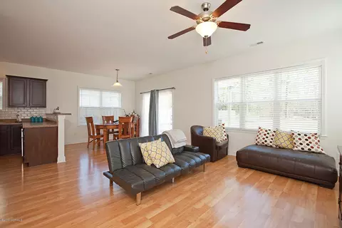 149 Leeward Ln, Hampstead, NC 28443 photo 4