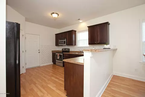 149 Leeward Ln, Hampstead, NC 28443 photo 9