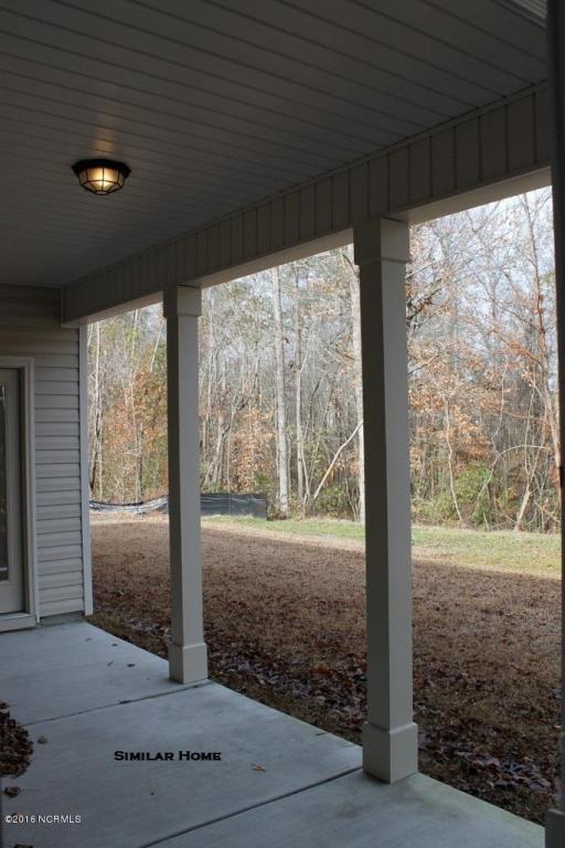 29 Bounty Ct, Hampstead, NC 28443 photo 4