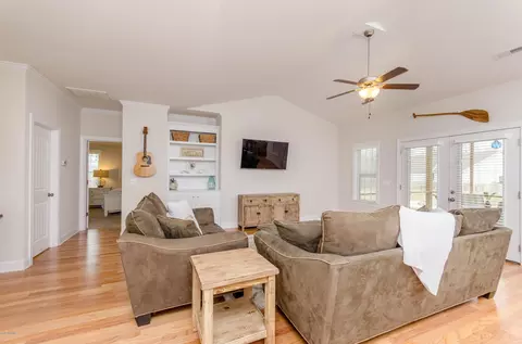 20 Surrey Downs Ct, Hampstead, NC 28443 photo 9