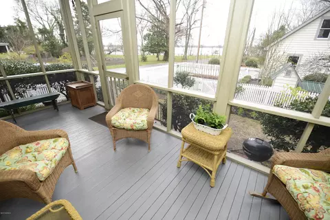 624 E Front St, New Bern, NC 28560 photo 23