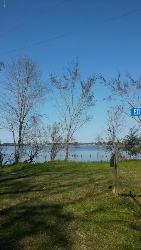 624 E Front St, New Bern, NC 28560 photo 53