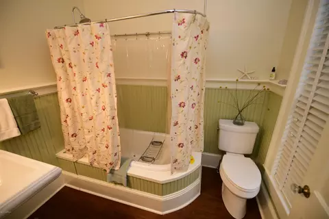 624 E Front St, New Bern, NC 28560 photo 35