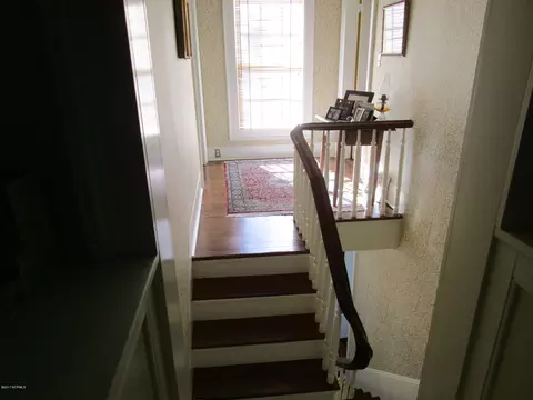 624 E Front St, New Bern, NC 28560 photo 6