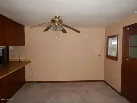 216 7th St, Ayden, NC 28513 photo 9
