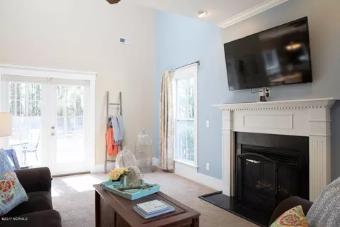 307 S Brig Dr, Hampstead, NC 28443 photo 4