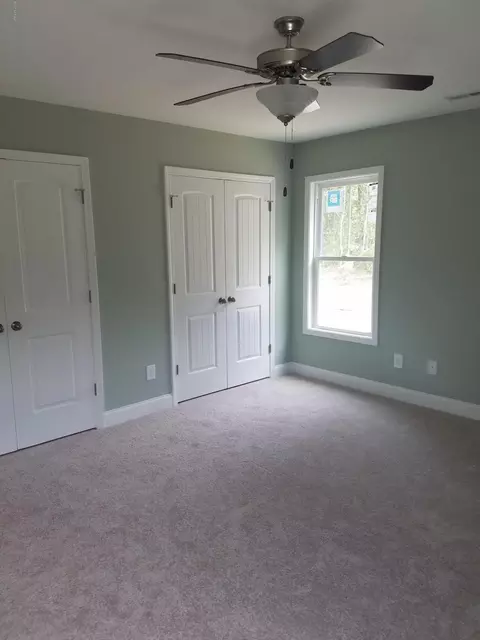 115 Bay Tree Cir, Hampstead, NC 28443 photo 8