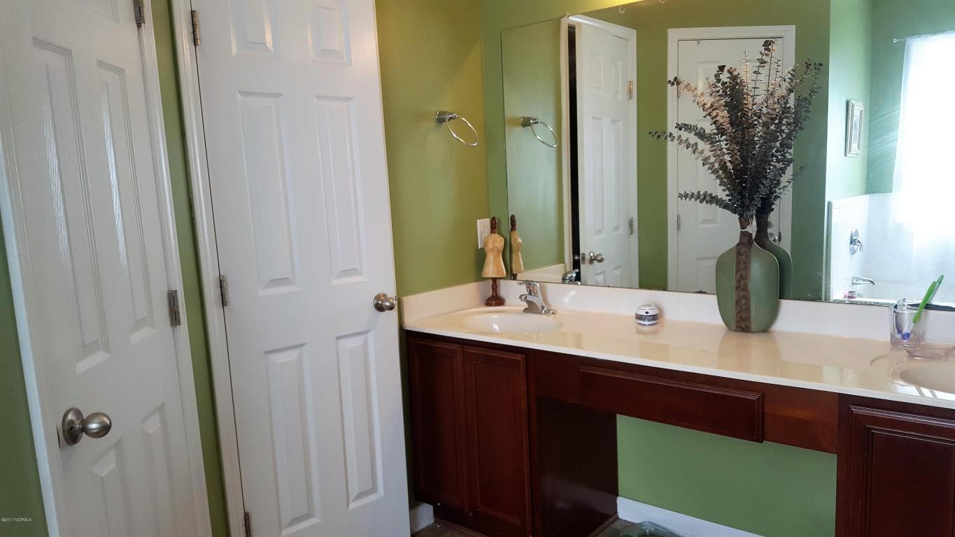 336 Oakmont Dr, Hampstead, NC 28443 photo 12