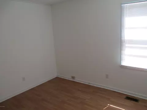 197 S Harbor Dr, Davis, NC 28524 photo 8