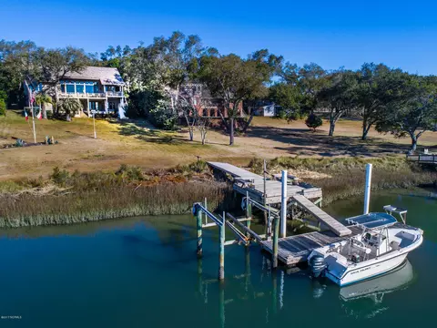 330 Olde Point Loop, Hampstead, NC 28443 photo 6