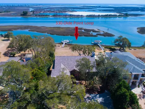 330 Olde Point Loop, Hampstead, NC 28443 photo 2