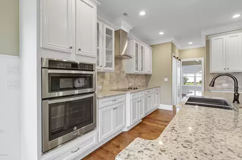 216 Aurora Pl, Hampstead, NC 28443 photo 8