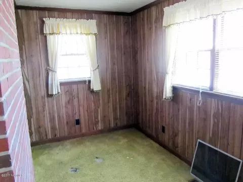 711 E 7th St, Washington, NC 27889 photo 9