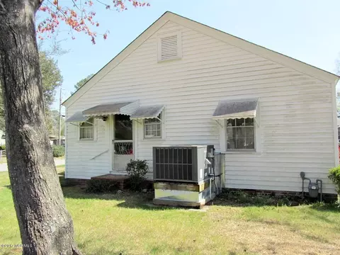 711 E 7th St, Washington, NC 27889 photo 16