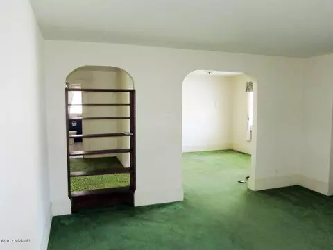 711 E 7th St, Washington, NC 27889 photo 6