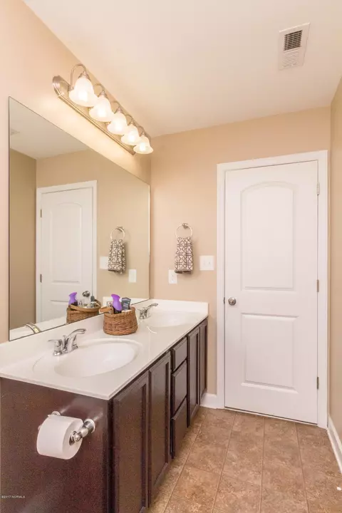 621 Parsley Dr, Hubert, NC 28539 photo 23