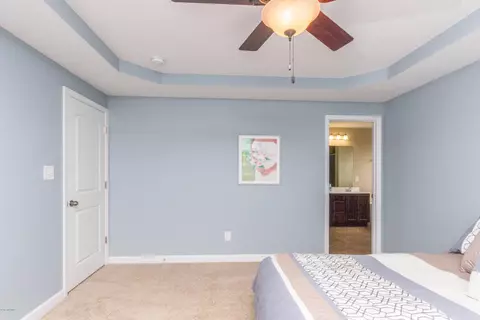 621 Parsley Dr, Hubert, NC 28539 photo 19