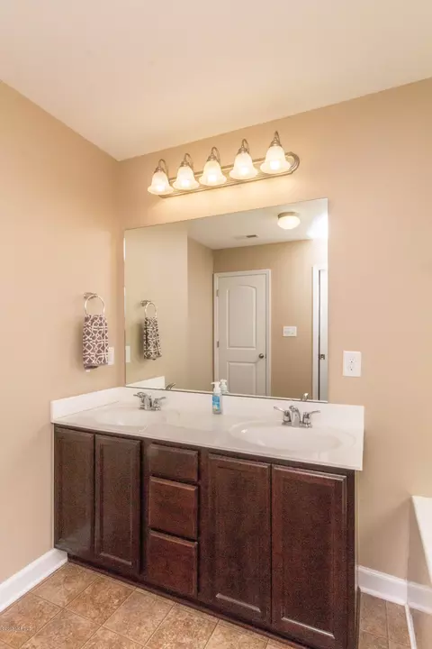621 Parsley Dr, Hubert, NC 28539 photo 21