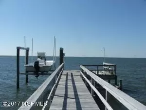 508 Seashore Dr, Atlantic, NC 28511 photo 2