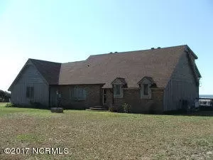 508 Seashore Dr, Atlantic, NC 28511 photo 1