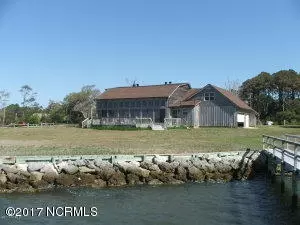 508 Seashore Dr, Atlantic, NC 28511 photo 4