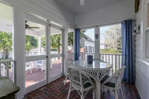 607 Pollock St, New Bern, NC 28562 photo 16