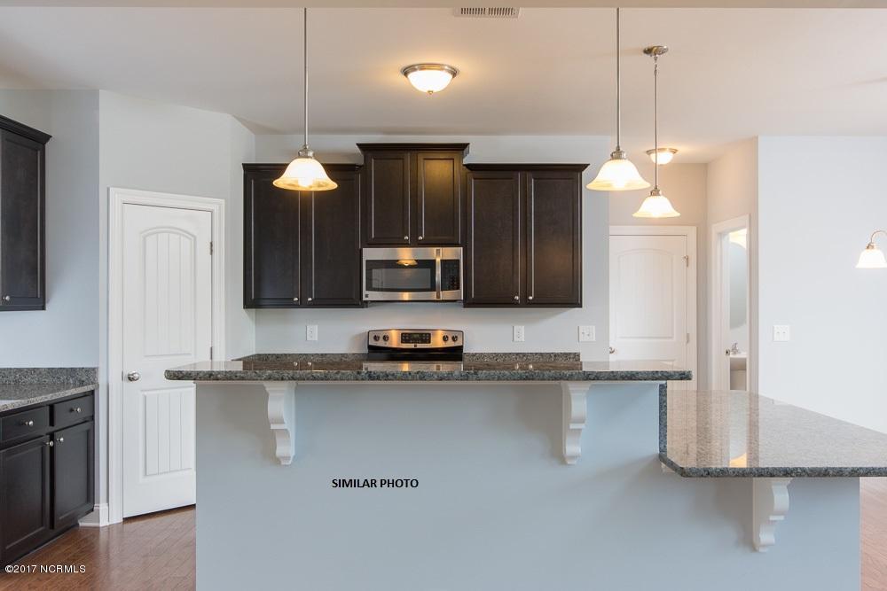 47 Bounty Ct, Hampstead, NC 28443 photo 10