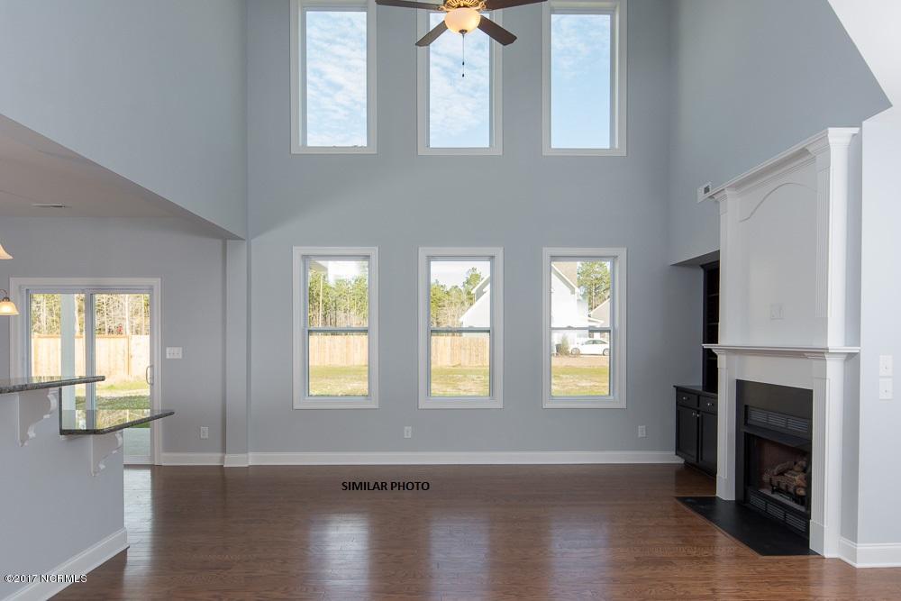 47 Bounty Ct, Hampstead, NC 28443 photo 7