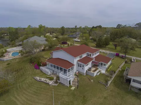 422 Batson Rd, Hampstead, NC 28443 photo 4