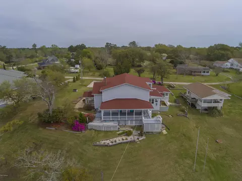 422 Batson Rd, Hampstead, NC 28443 photo 5